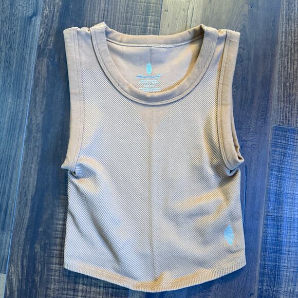 NWOT Free People Movement  Free Throw Crop Muscle Tank Top Active Top - xs/s - Picture 6 of 9